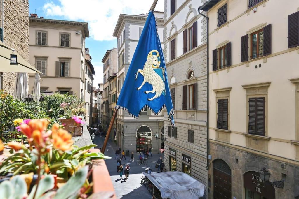 In The Heart Of Florence, Dante, With Private Terrace Apartamento *