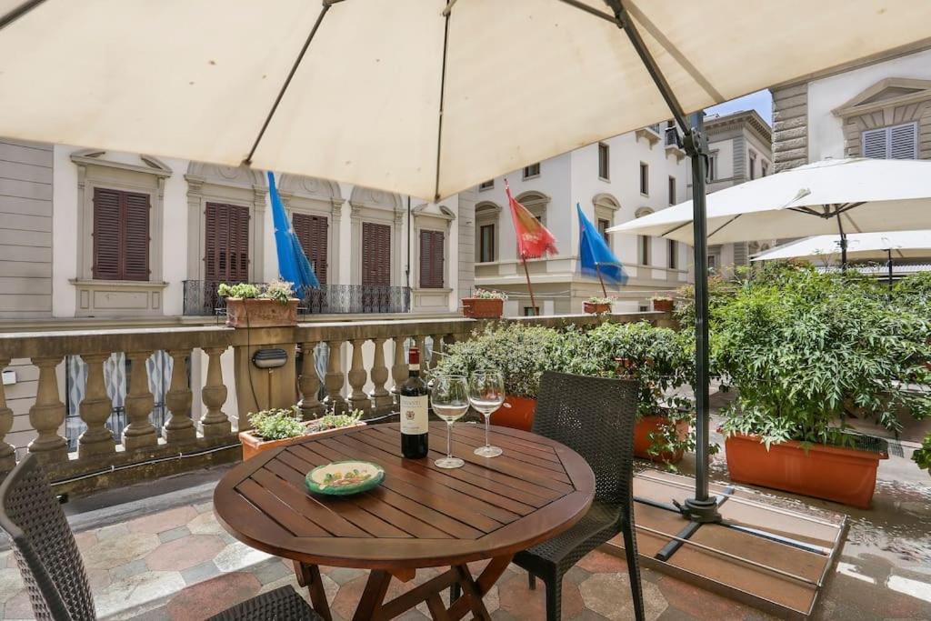 In The Heart Of Florence, Dante, With Private Terrace * Florencia